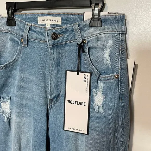 Almost Famous Destressed High Rise 90s Flare Jeans, sz 5 $44 - Picture 6 of 10